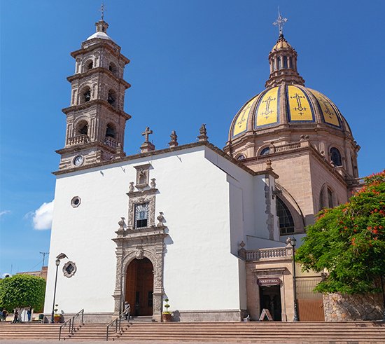 mirage atractivos 550x491 -iglesia -01