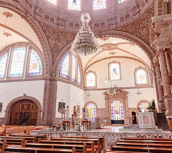 mirage atractivos 550x491 -iglesia -03