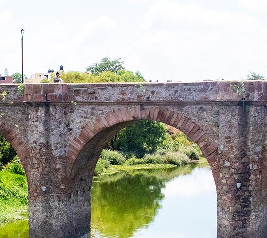 mirage atractivos 550x491 -puente -03