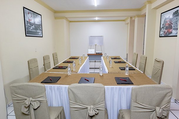 mirage sala ejecutiva 609x408 -01