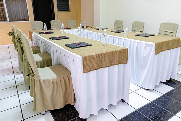 mirage sala ejecutiva 609x408 -03